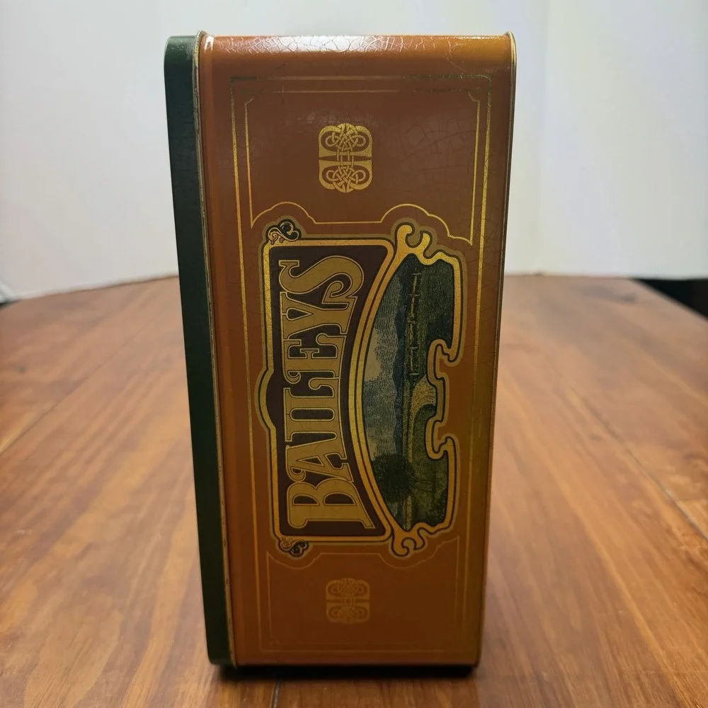 BAILEY'S Tin Empty THE ORIGINAL IRISH CREAM Hinged Tin Container Box